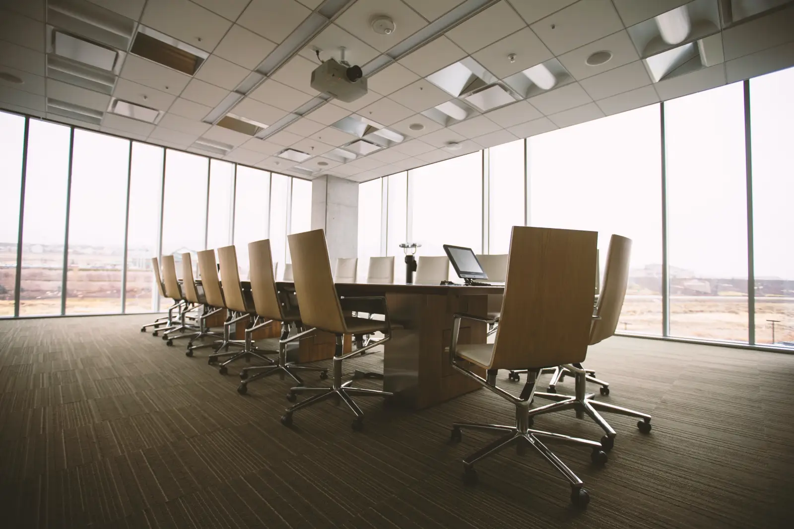 business-8174708.jpg